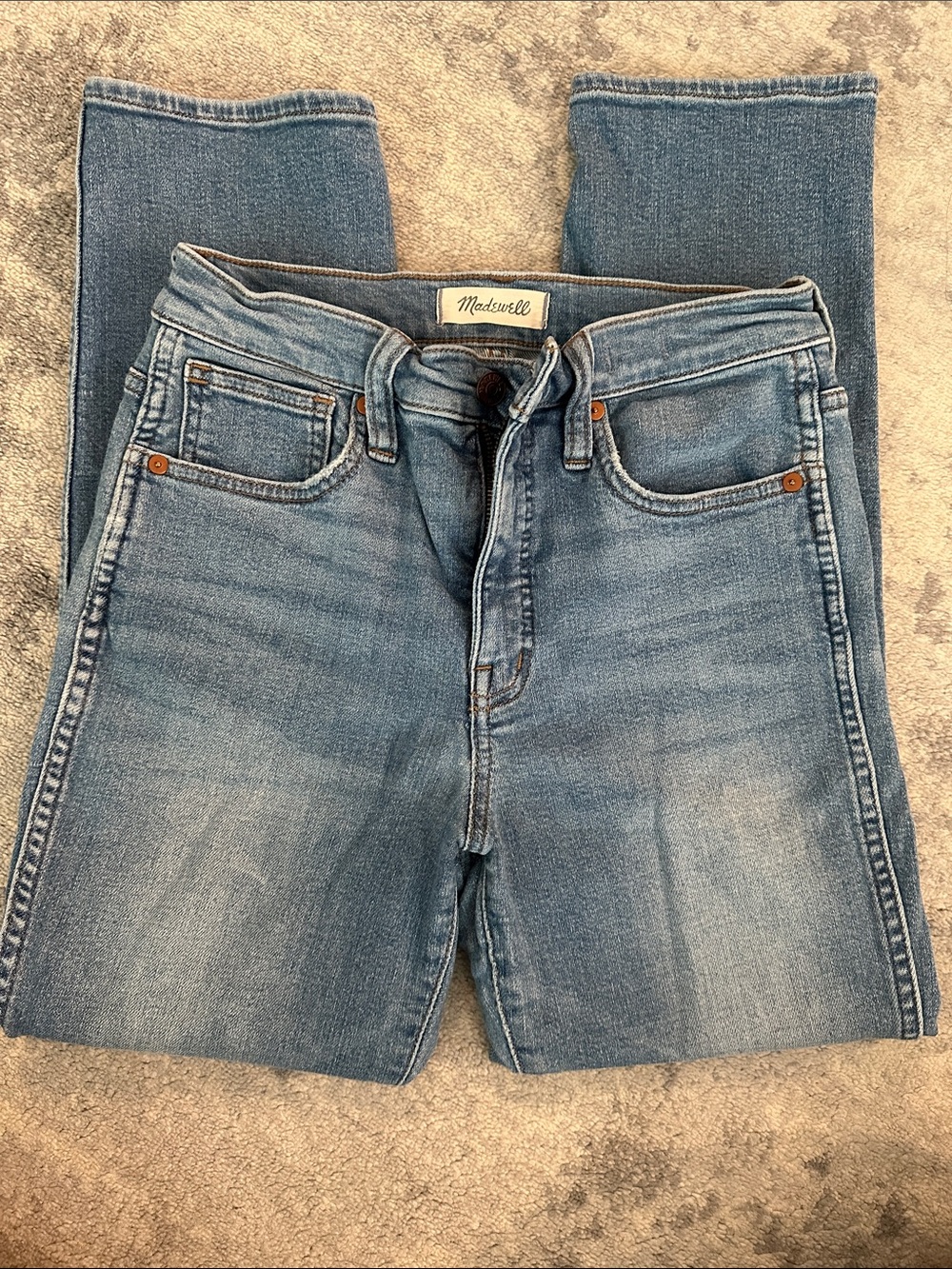 Madewell Stovepipe Light Blue Slightly Cropped Women’s Jeans